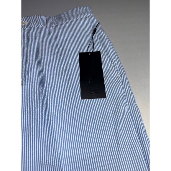 NWT Walter Hagen Powder Blue Seersucker Shorts Flat Front Size 32 - Picture 2 of 7